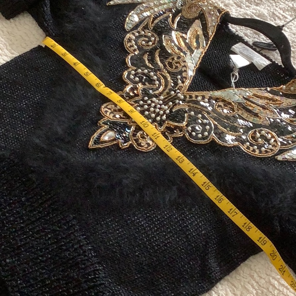 Vintage 90’s black gold Sequin Sweater - Picture 7 of 9